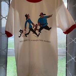 Vtg 95 curious George tshirt! White T-shirt! Large!